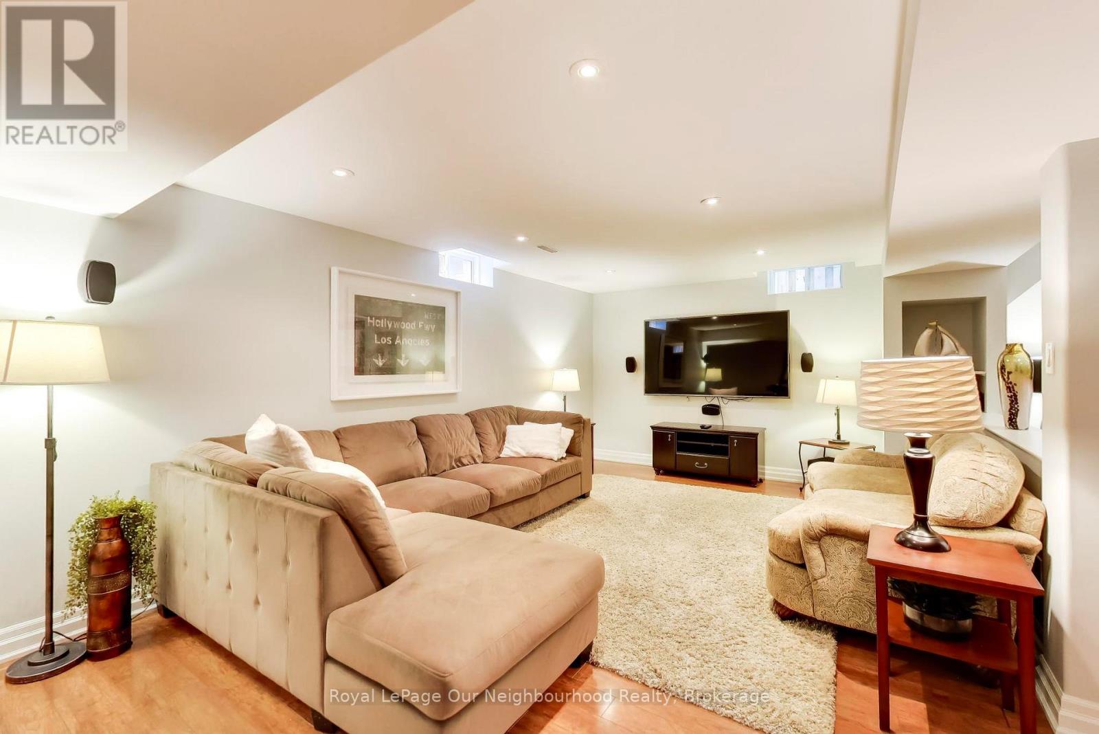 2324 WOODCREST DRIVE - Image 30