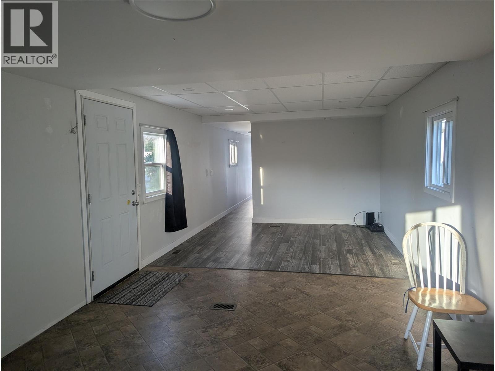 #39 1214 Okanagan Avenue - 9