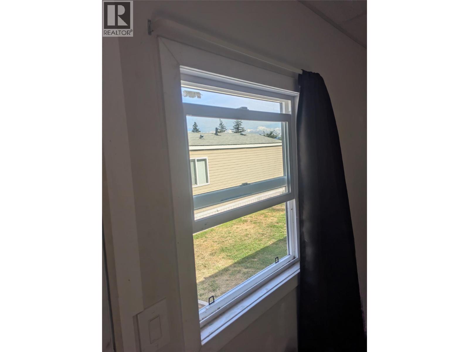 #39 1214 Okanagan Avenue - Image 14
