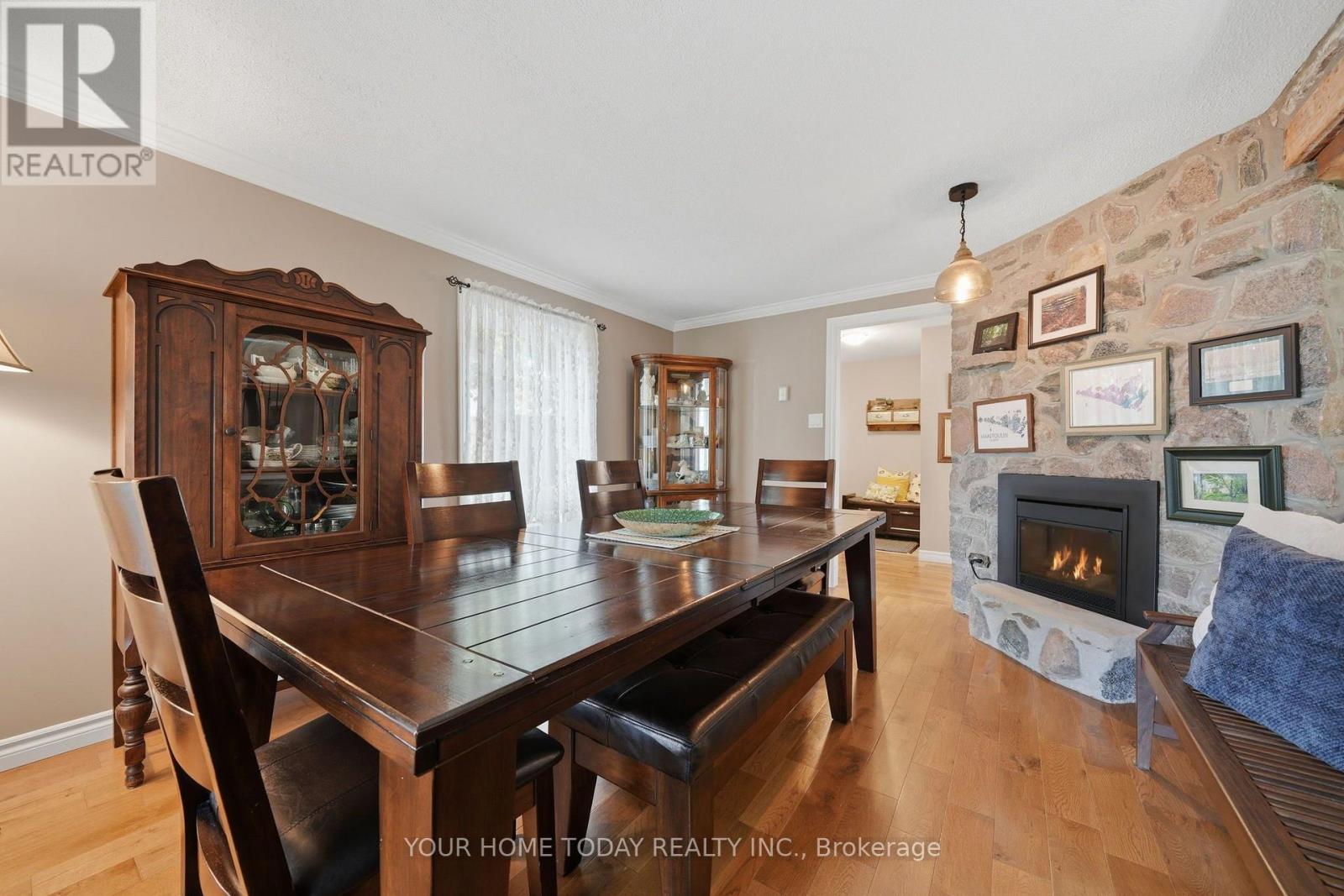 126 GZOWSKI STREET - Image 23