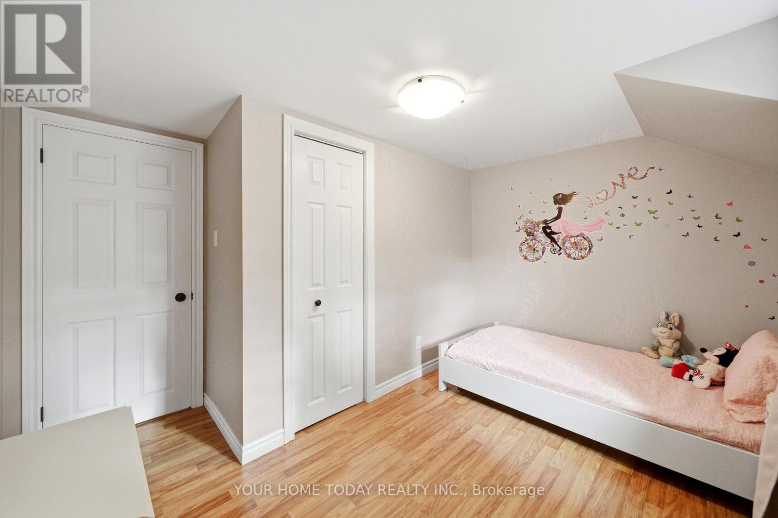 126 GZOWSKI STREET - Image 34