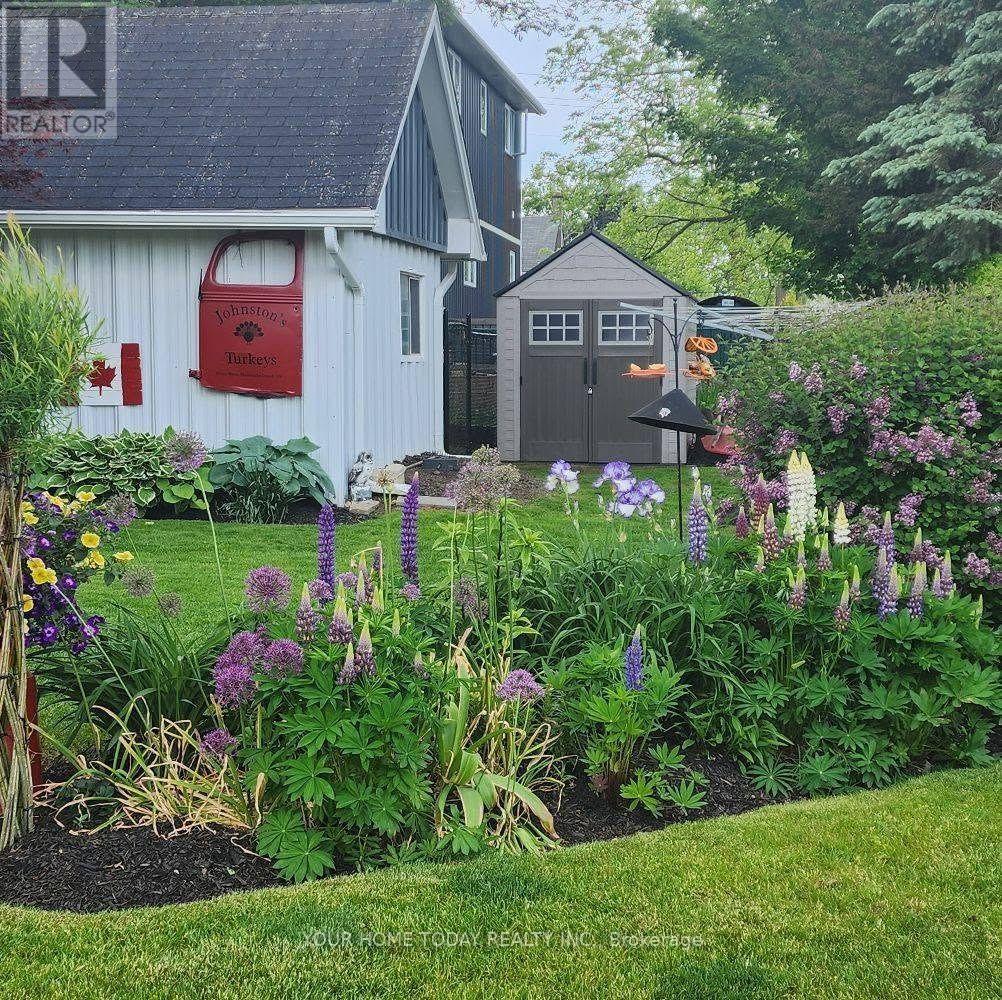 126 GZOWSKI STREET - 43