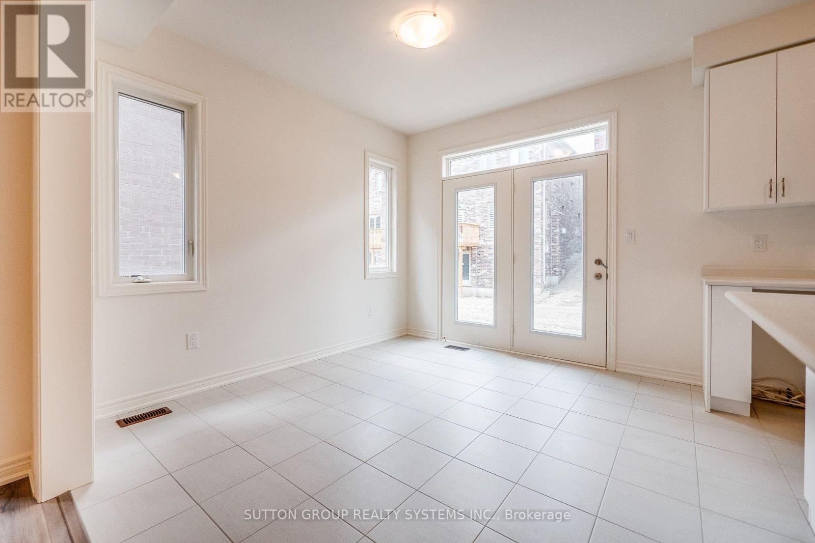 59 HAGER CREK TERRACE - Image 15