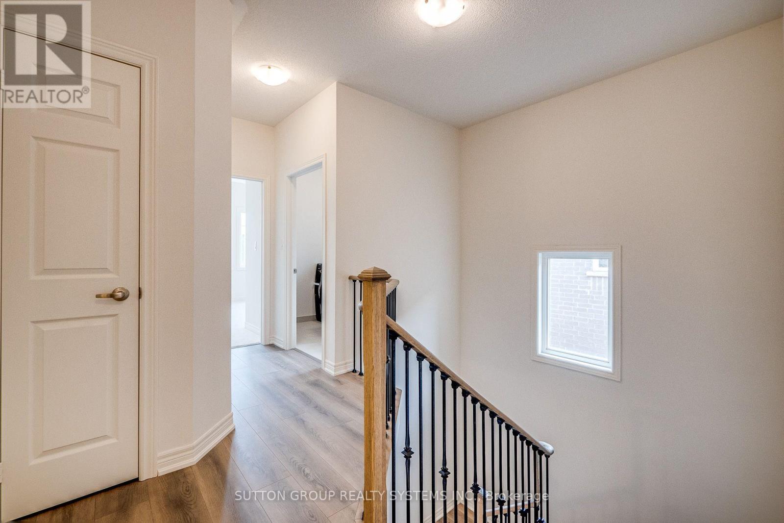 59 HAGER CREK TERRACE - 26