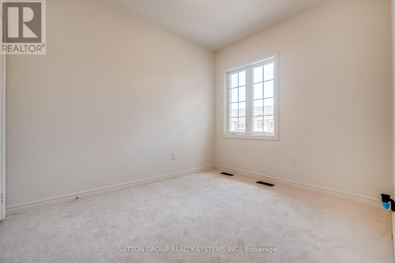 59 HAGER CREK TERRACE - Image 29