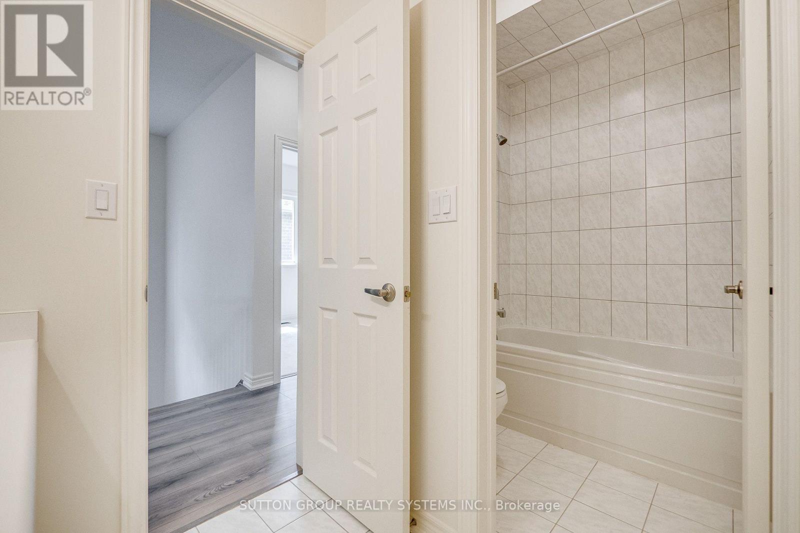 59 HAGER CREK TERRACE - 34
