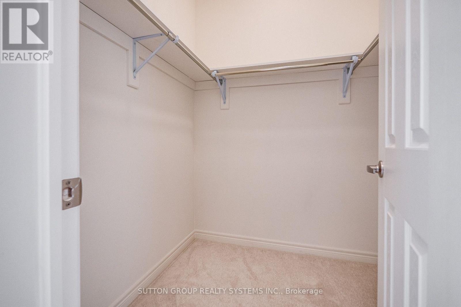59 HAGER CREK TERRACE - 40