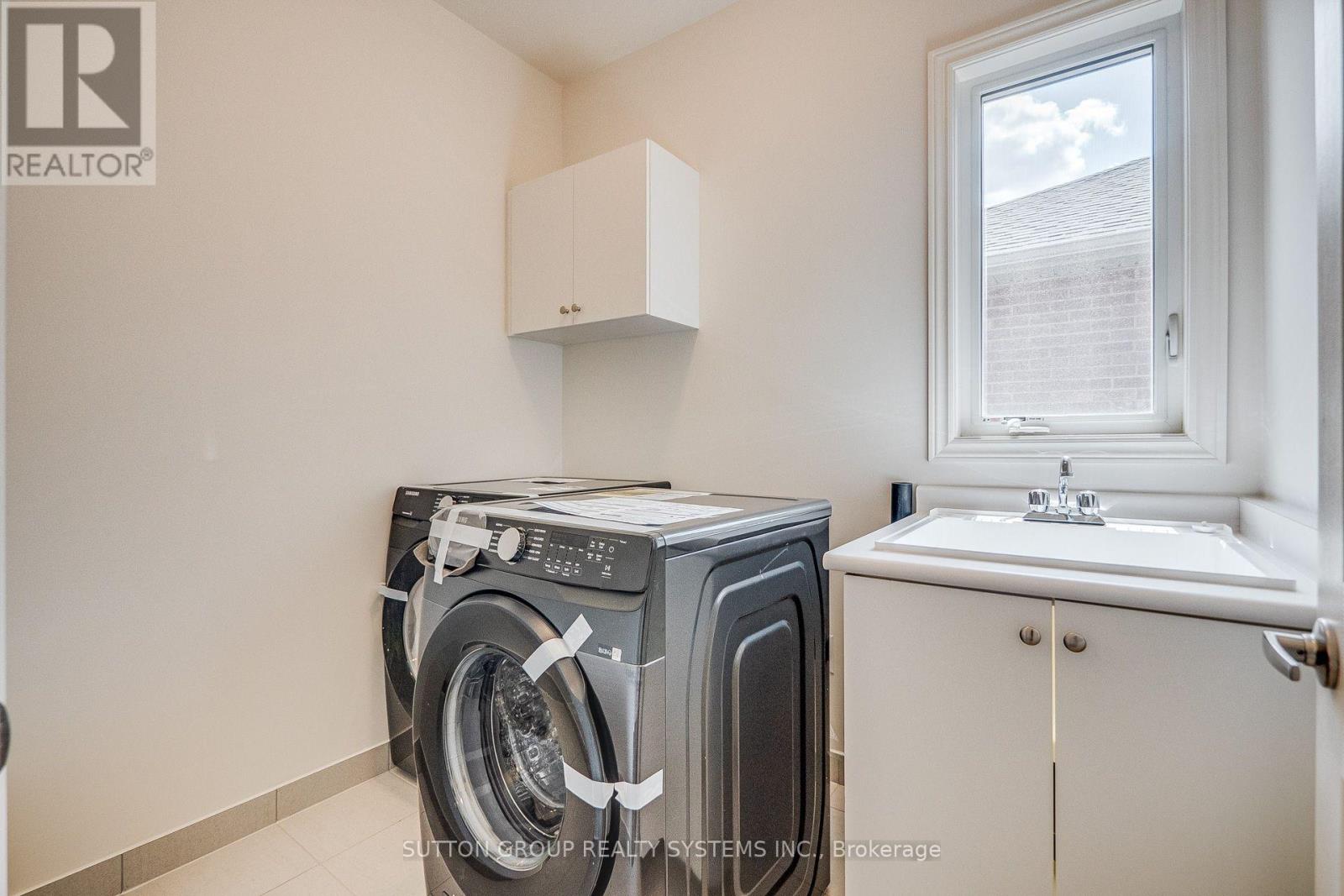 59 HAGER CREK TERRACE - Image 43