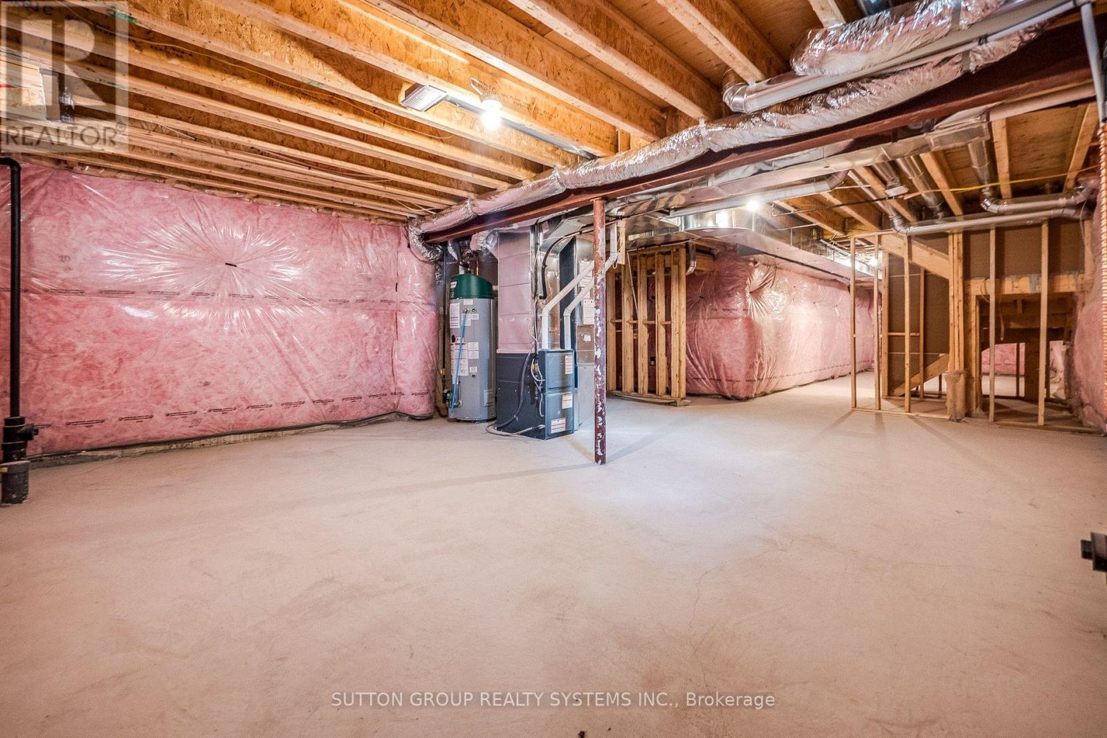 59 HAGER CREK TERRACE - 46