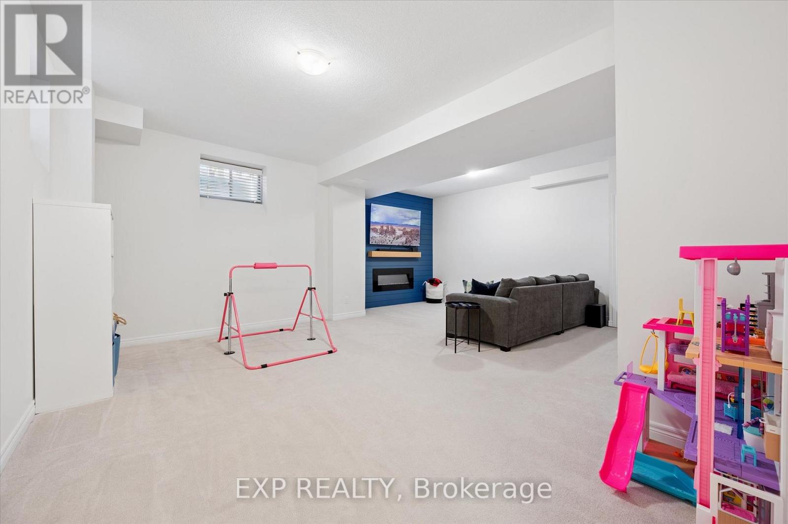 31 WILLIAM DUNLOP STREET - Image 30