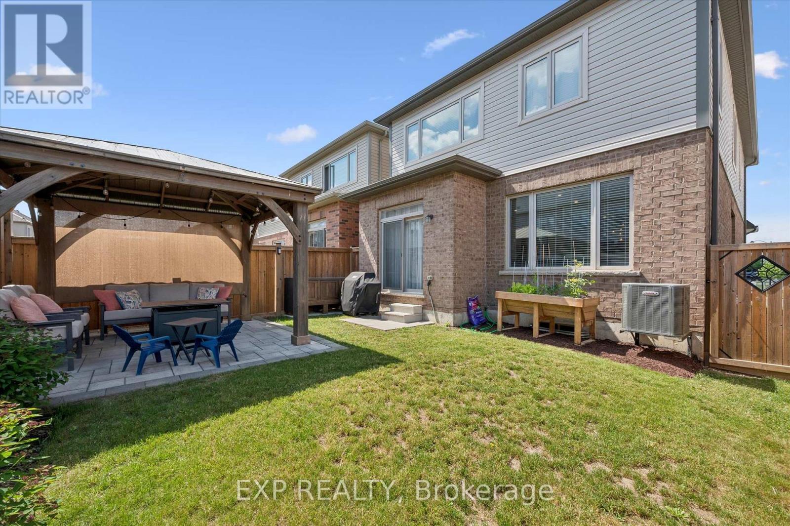 31 WILLIAM DUNLOP STREET - Image 37