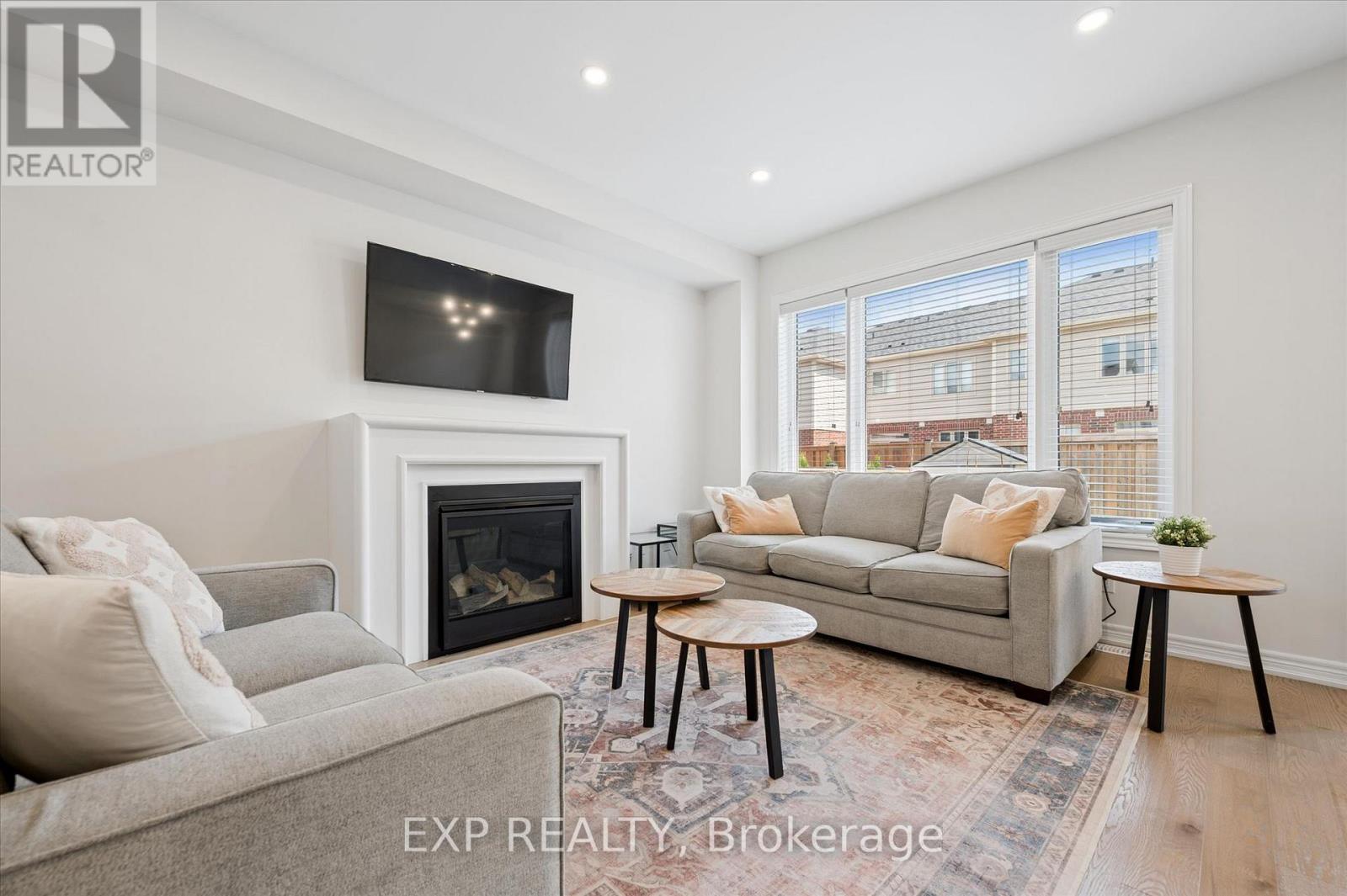 31 WILLIAM DUNLOP STREET - Image 8
