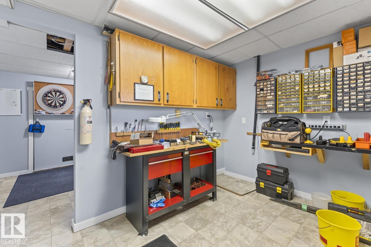 1102 13 AV - Image 34