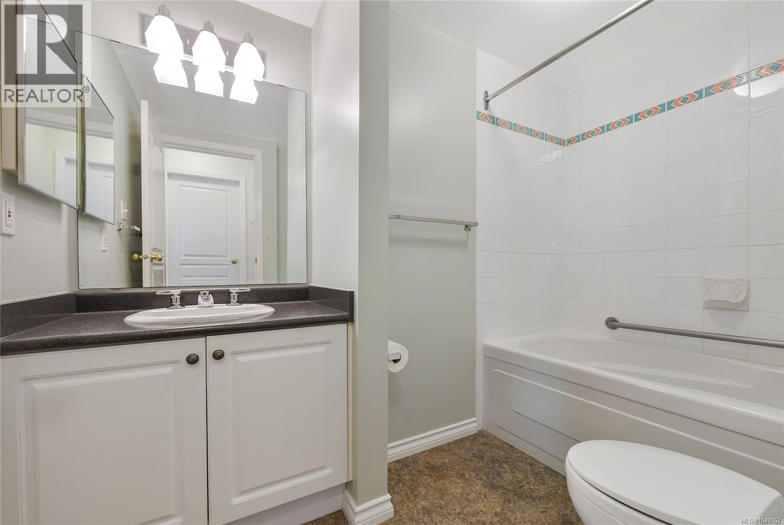 #204 1037 Richardson St - 27