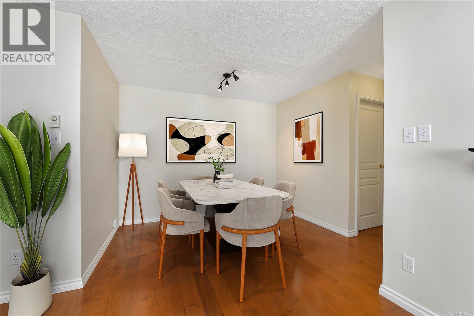 #204 1037 Richardson St - 16