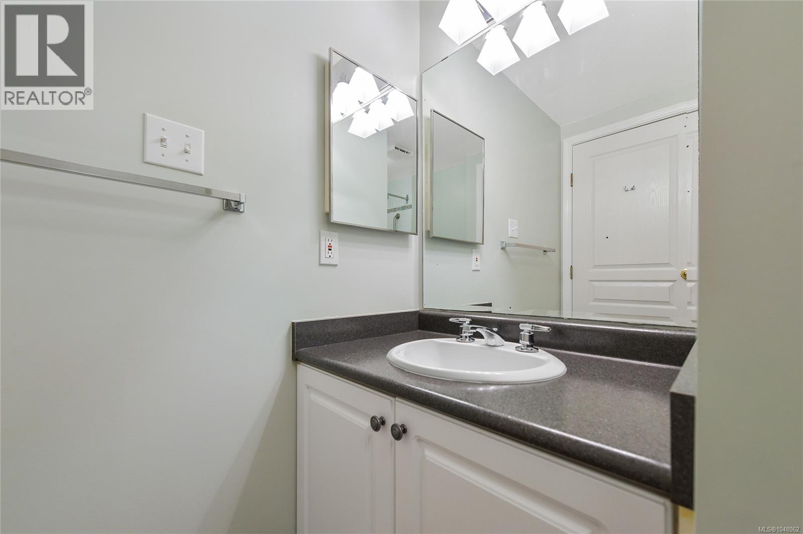 #204 1037 Richardson St - 28
