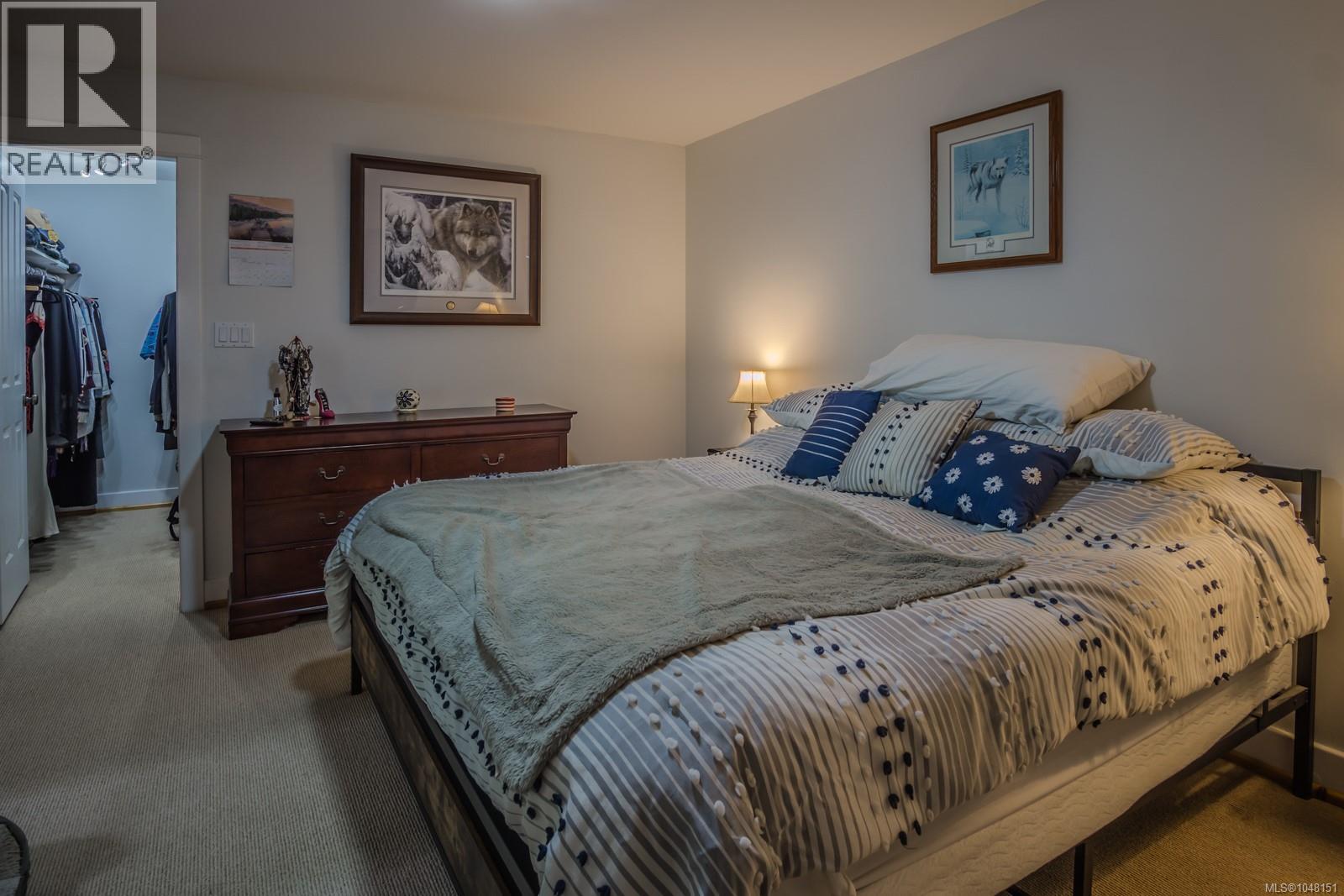 1389 Meadowood Way - 14