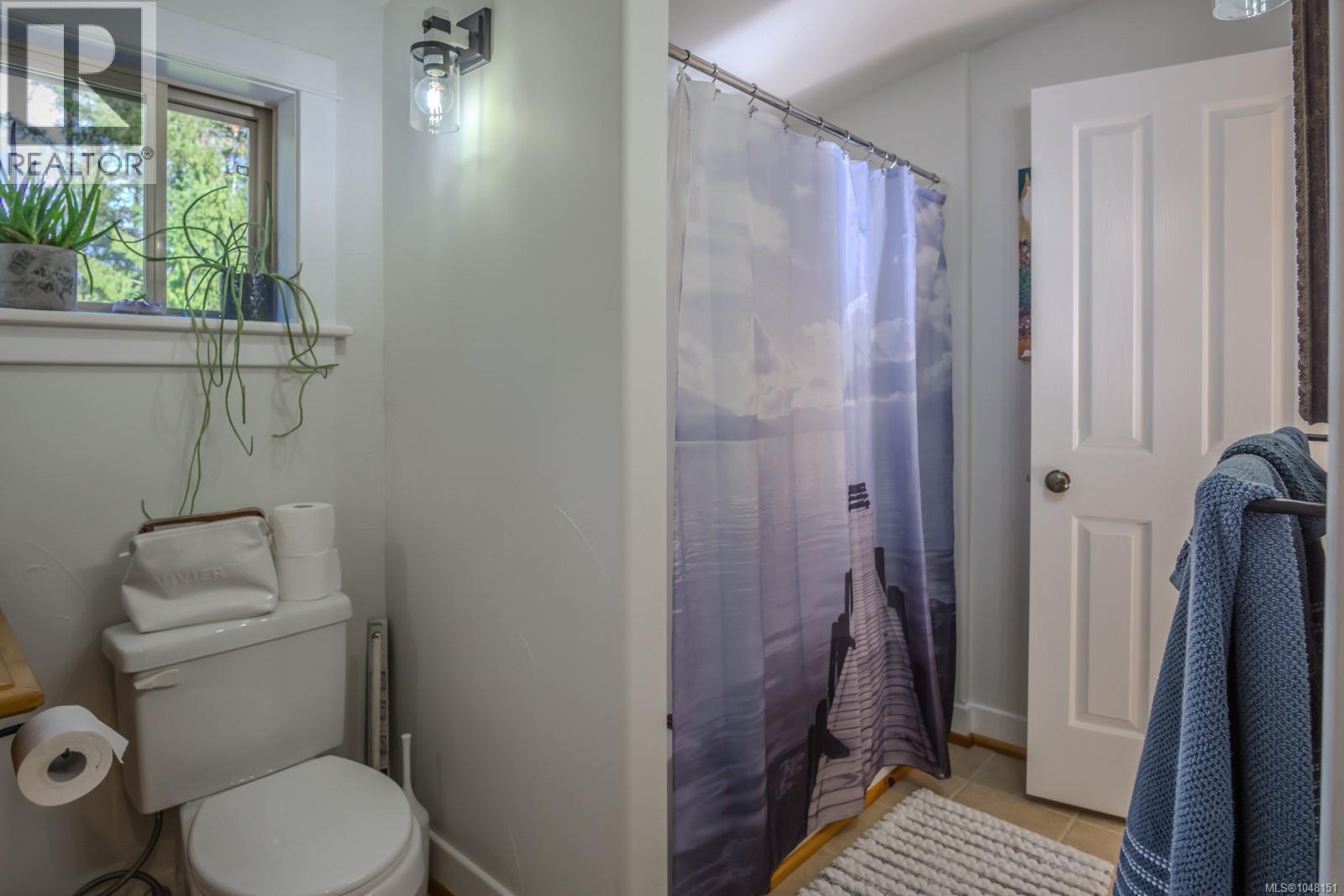 1389 Meadowood Way - Image 25