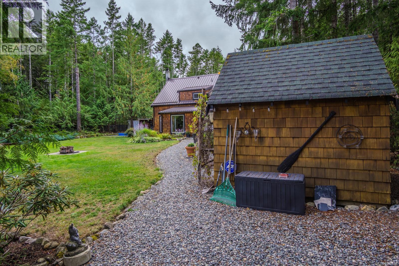 1389 Meadowood Way - 48