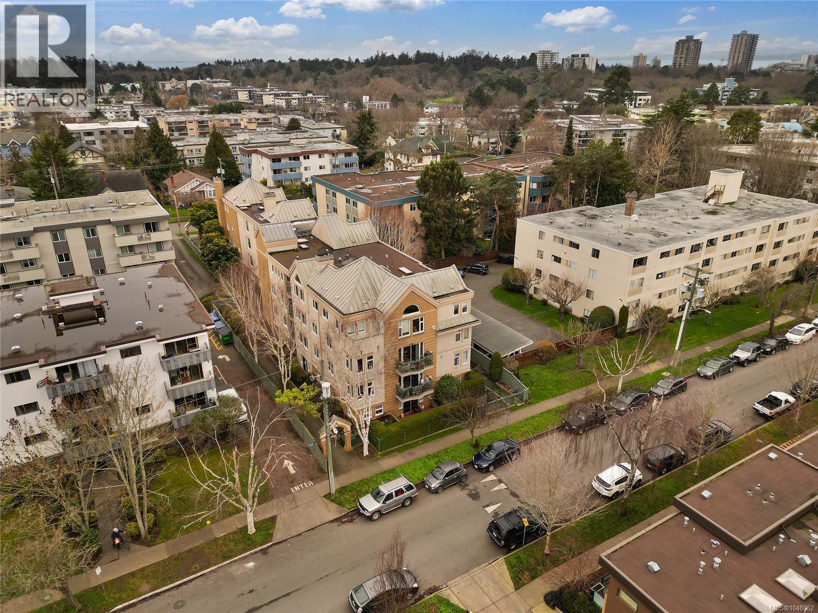 #204 1037 Richardson St - 43