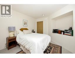 7321 Redrooffs Road, Sechelt, BC V7Z0T3 Photo 25