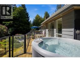 7321 Redrooffs Road, Sechelt, BC V7Z0T3 Photo 30