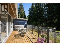 7321 Redrooffs Road, Sechelt, BC V7Z0T3 Photo 28