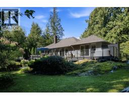 7321 Redrooffs Road, Sechelt, BC V7Z0T3 Photo 32