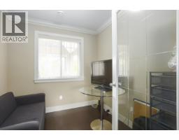 213 Hume Street, New Westminster, BC V3M5N6 Photo 16