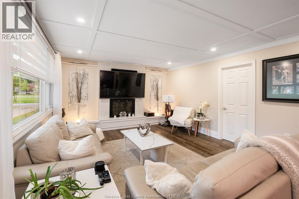 112 CLOVELLY - 14