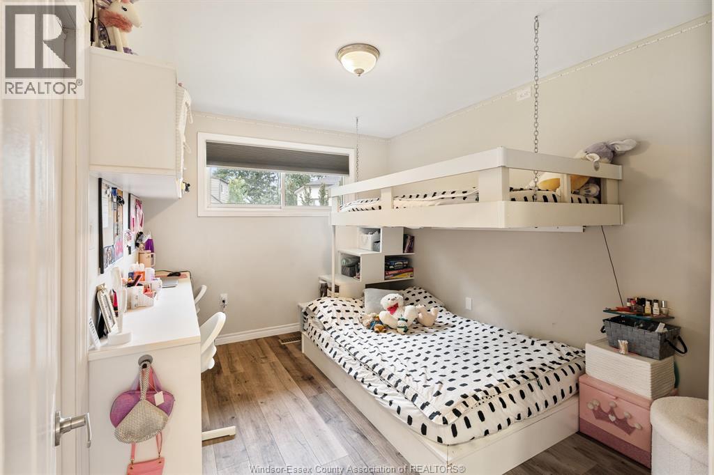 112 CLOVELLY - Image 19