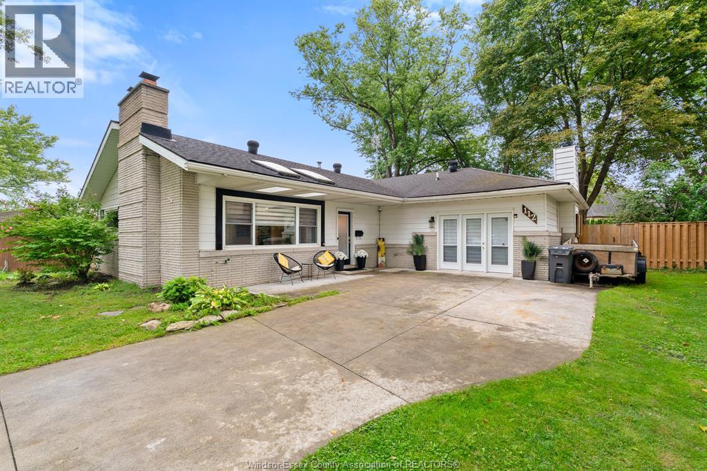 112 CLOVELLY - 2