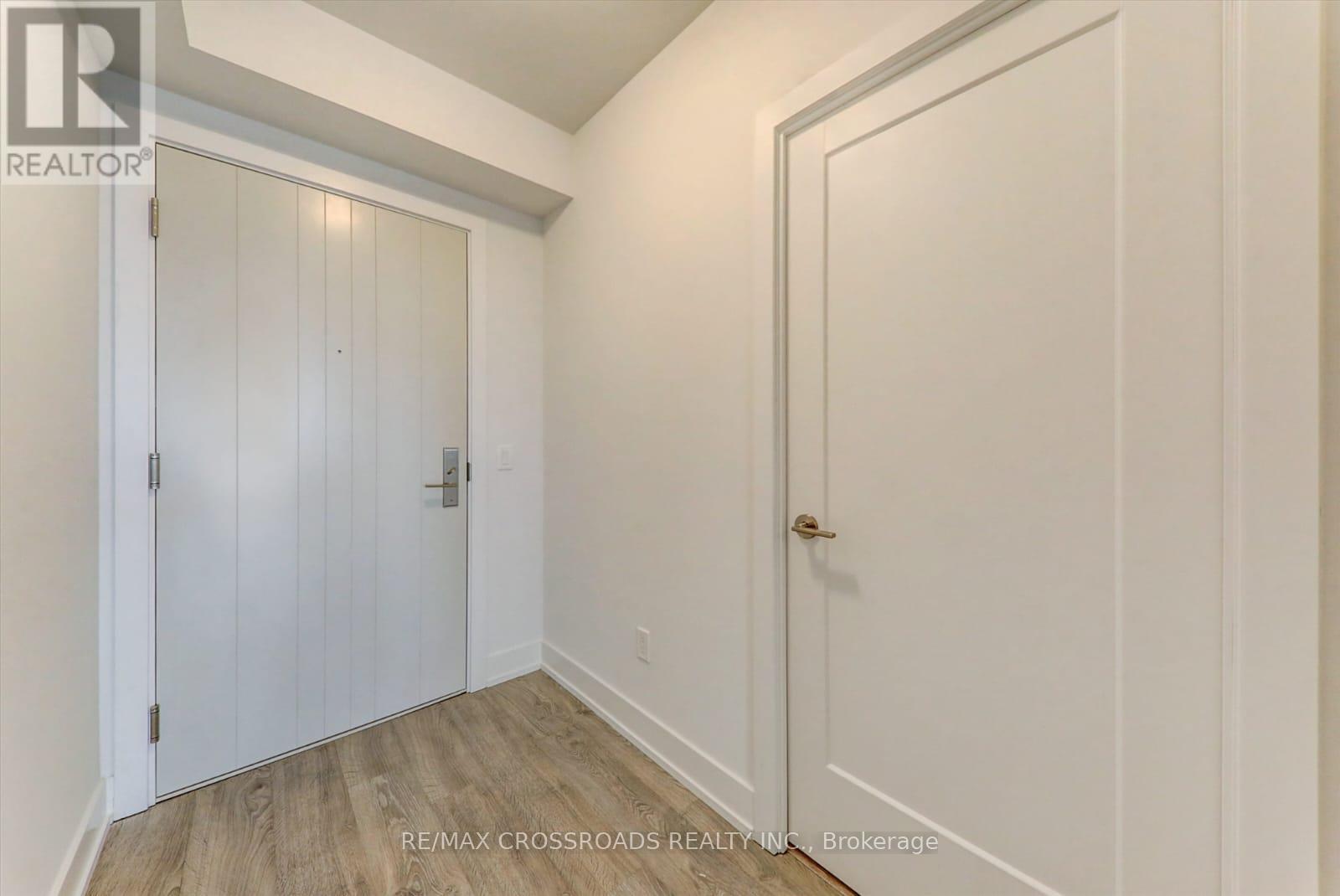 #1021 2550 SIMCOE STREET N - Image 10