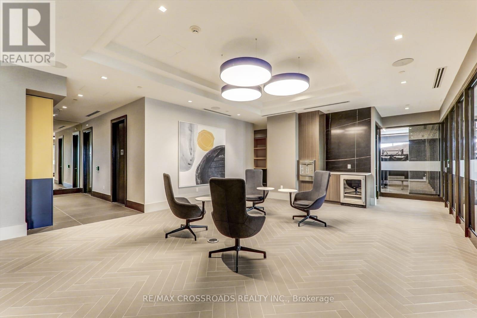 #1021 2550 SIMCOE STREET N - Image 26