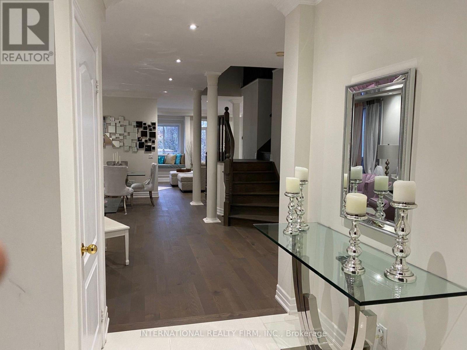 74 REGATTA AVENUE - 5