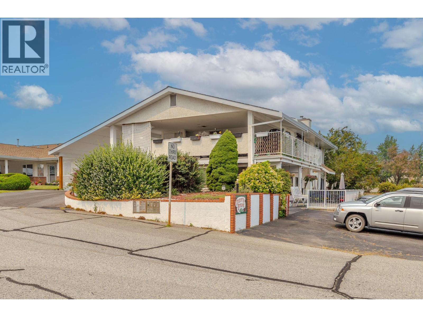 8704 Purves Road Unit# 8, Summerland