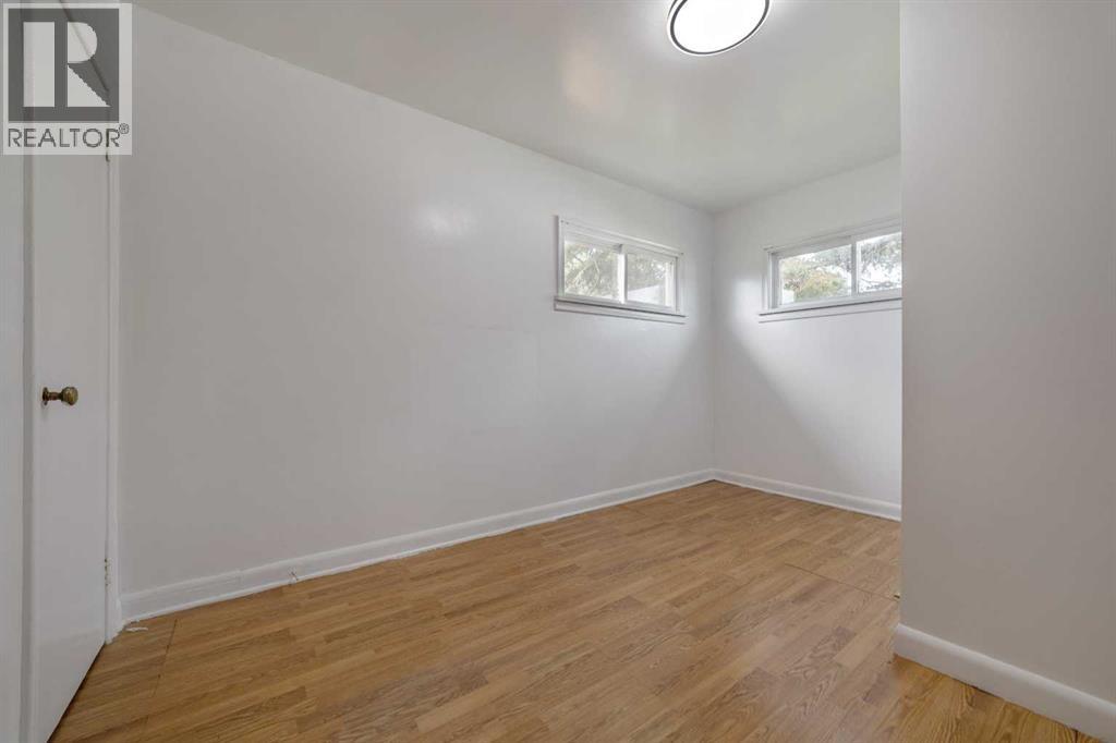 211 9 St  N - Image 18
