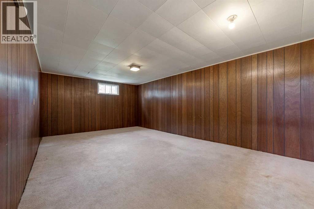 211 9 St  N - Image 23