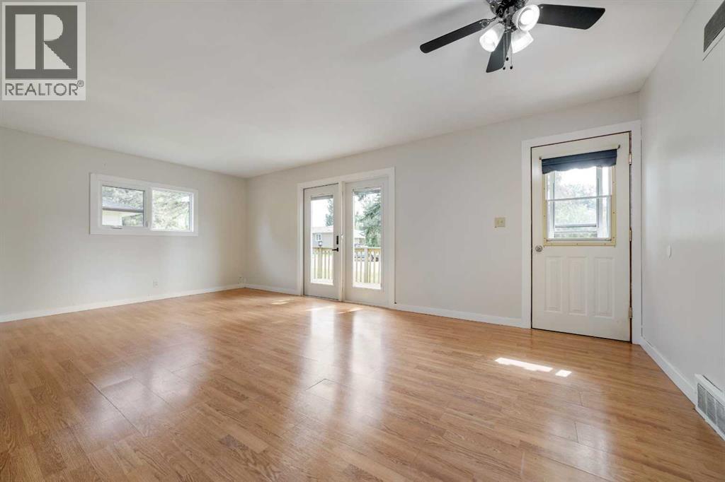 211 9 St  N - Image 7