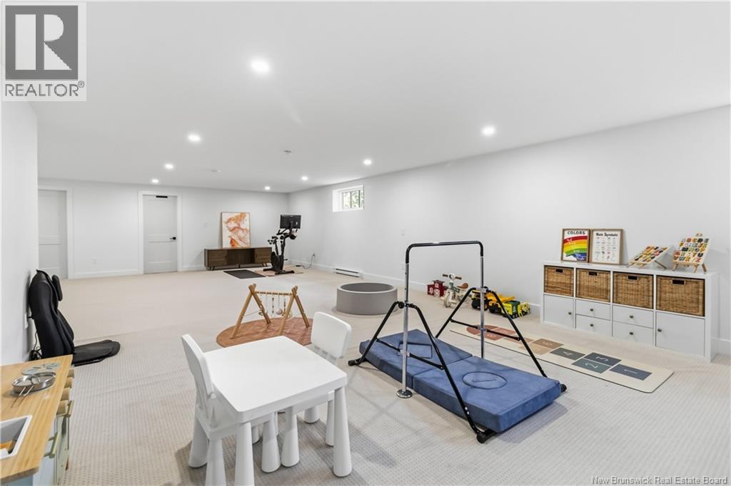 175 Rosebank Crescent - Image 38