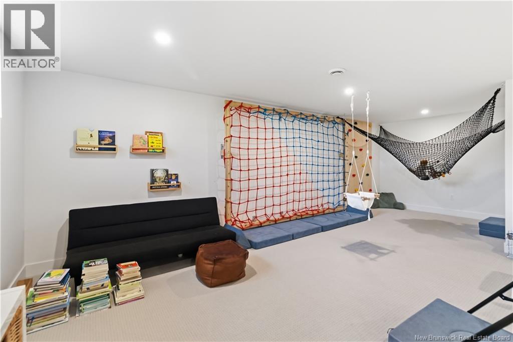 175 Rosebank Crescent - 39