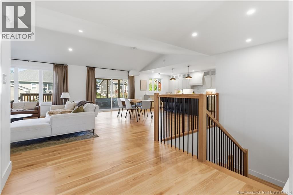 175 Rosebank Crescent - 35