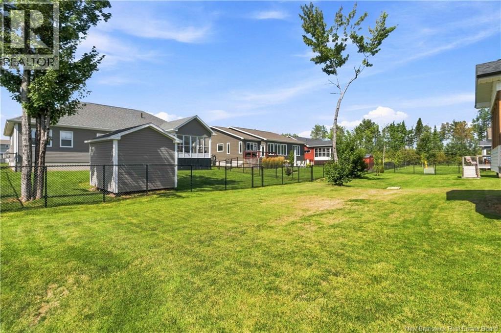 175 Rosebank Crescent - Image 48
