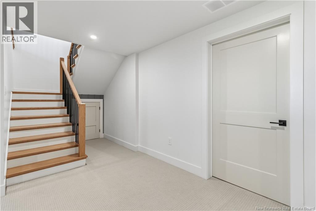 175 Rosebank Crescent - Image 40
