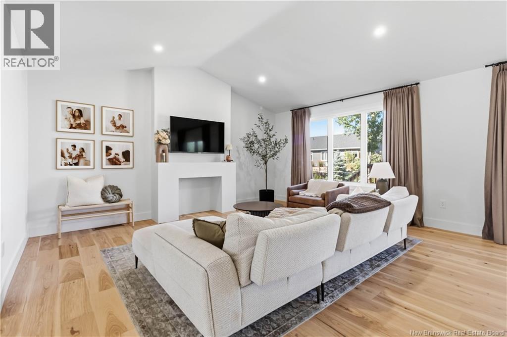 175 Rosebank Crescent - 20