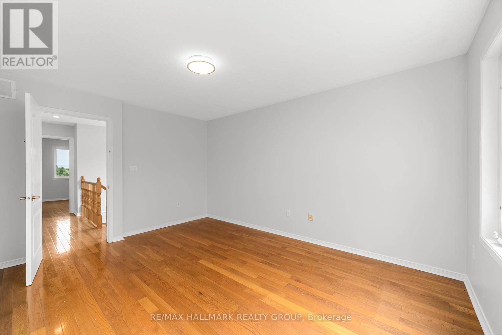 1146 HALTON TERRACE - 21