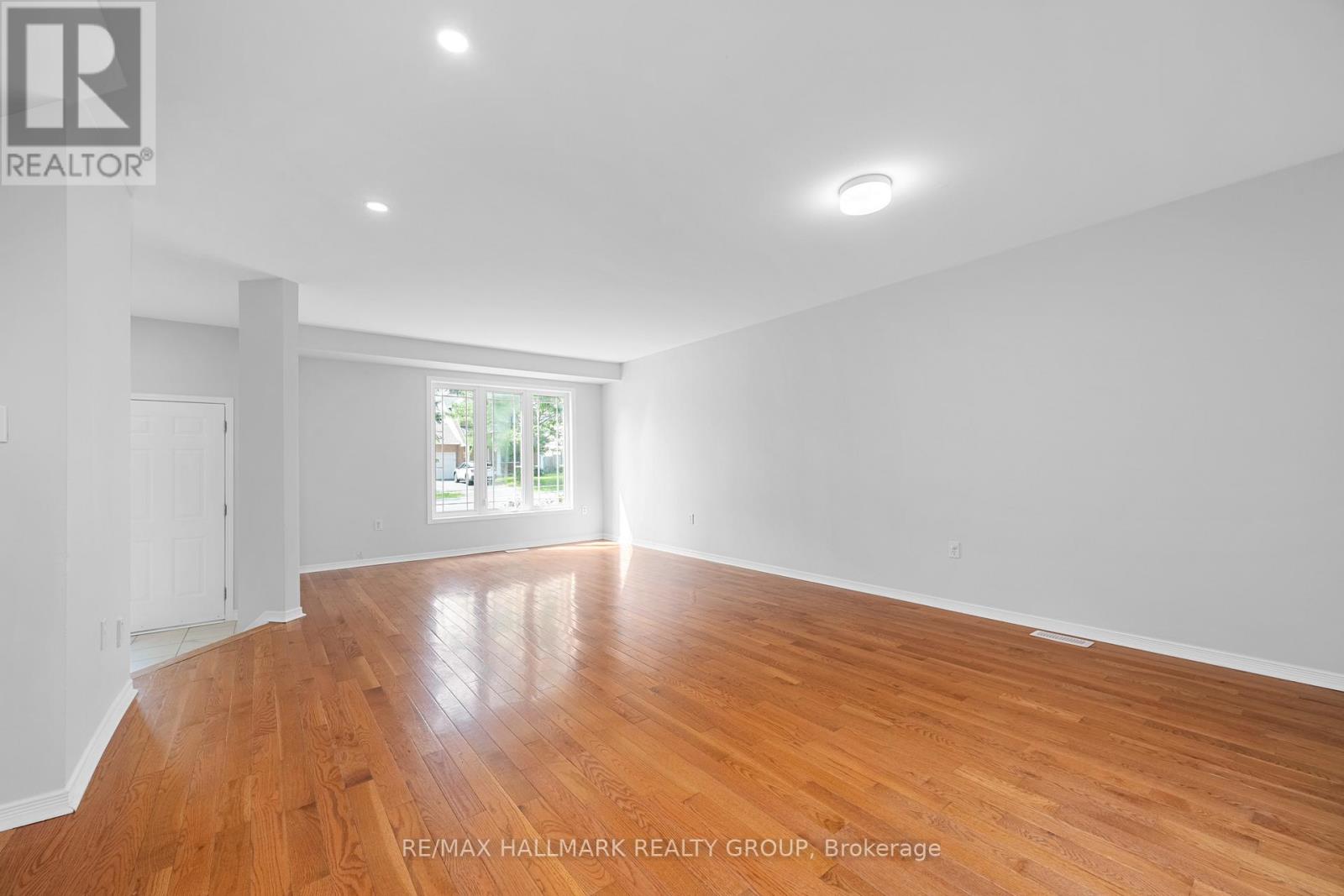 1146 HALTON TERRACE - 9