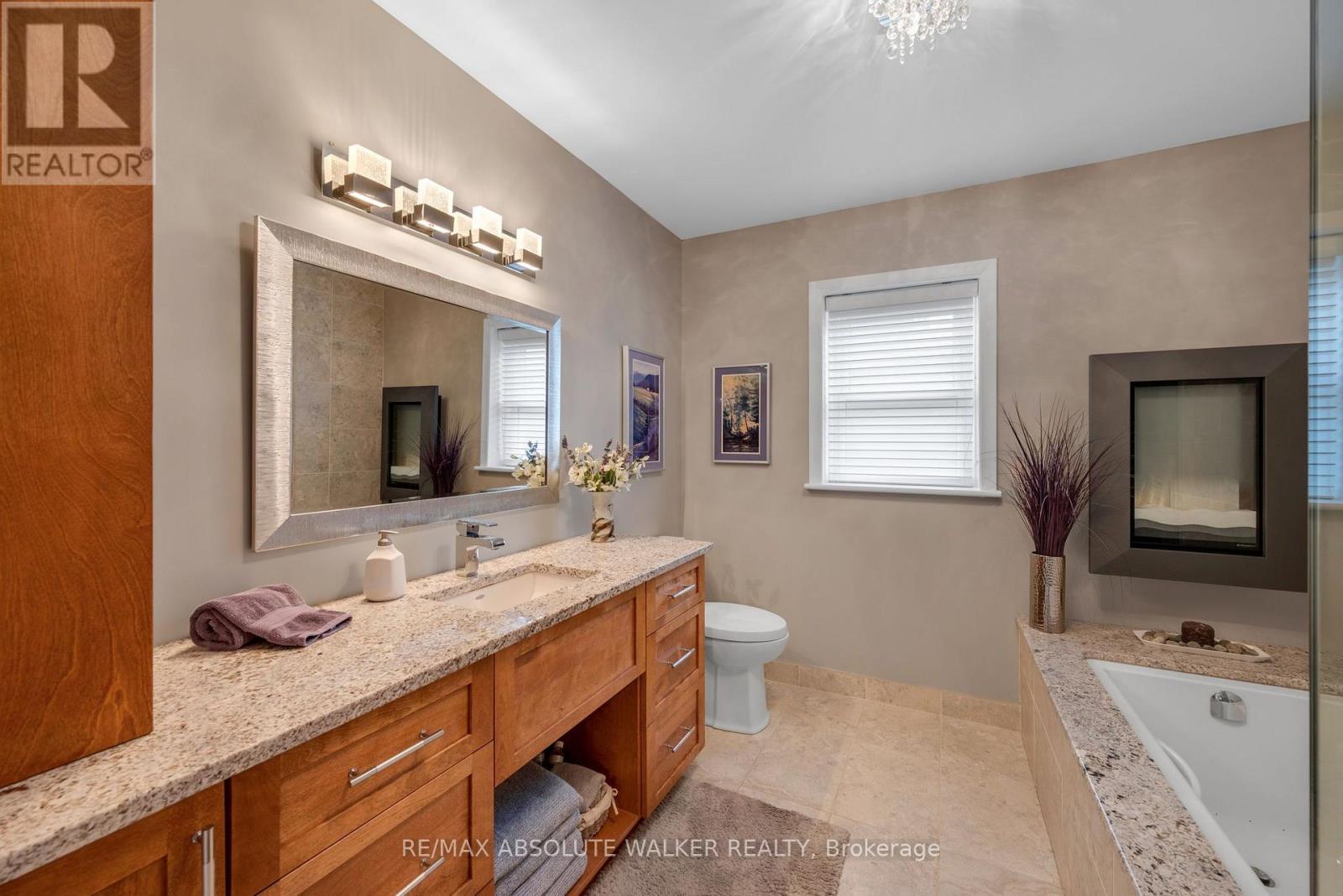 3657 REVELSTOKE DRIVE - Image 13