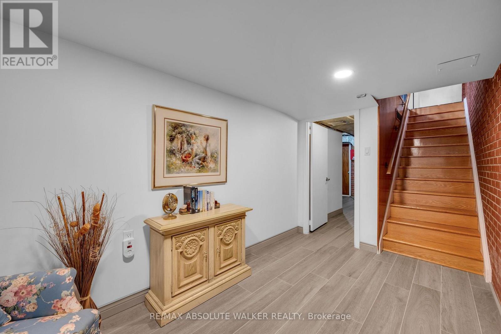 3657 REVELSTOKE DRIVE - 26