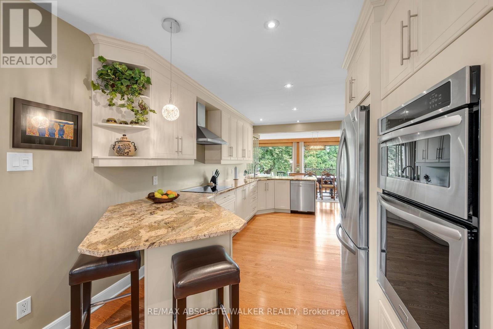 3657 REVELSTOKE DRIVE - 4